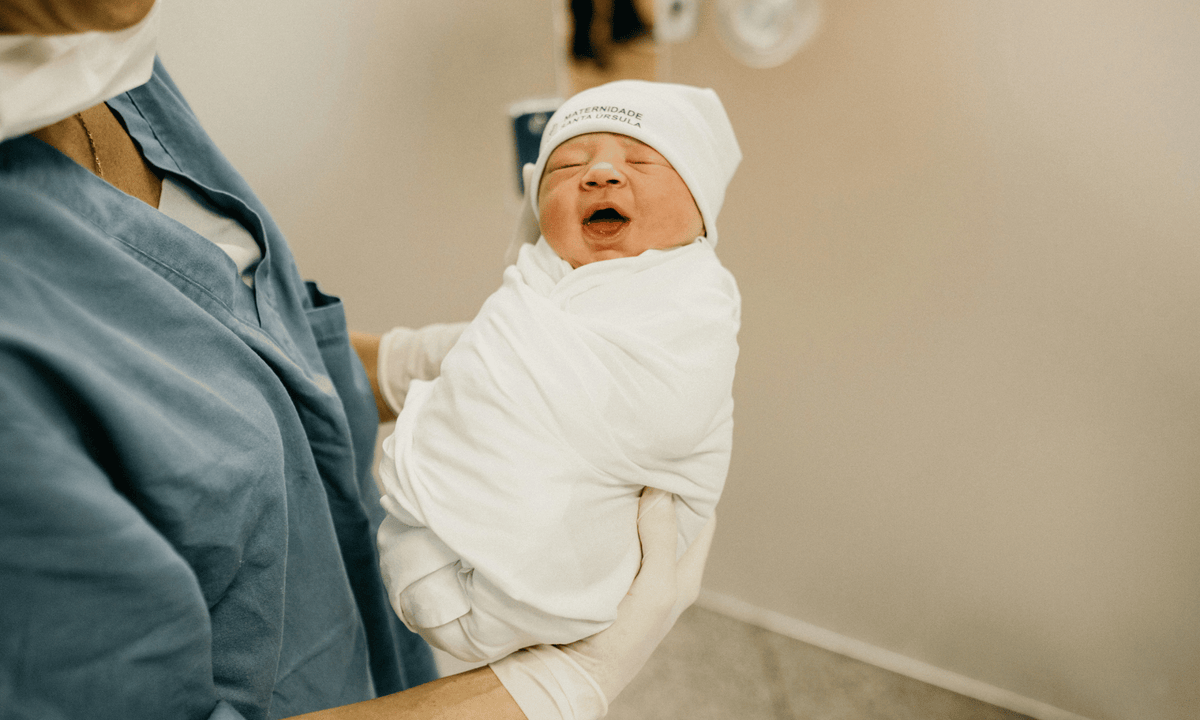 Sleepytroll støtter spedbarnsomsorg ved Rikshospitalet